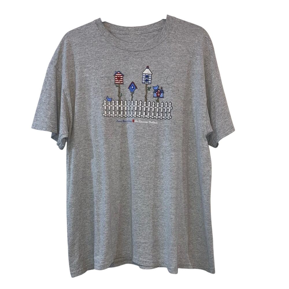 Vintage‎ Birdhouse Fence Home Sweet Home Gray Graphic T-Shirt Cottagecore Large